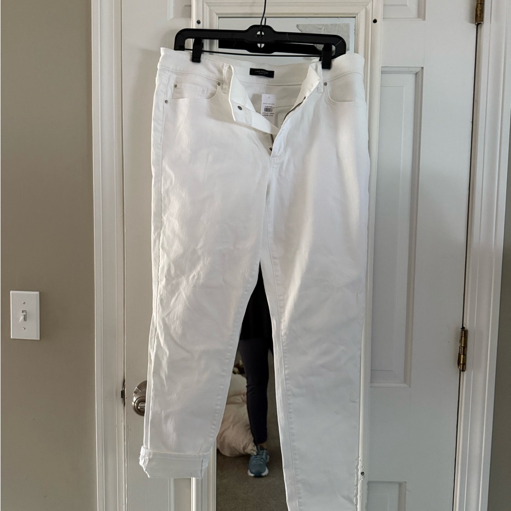 Ann Taylor - skinny curvy fit - NWT